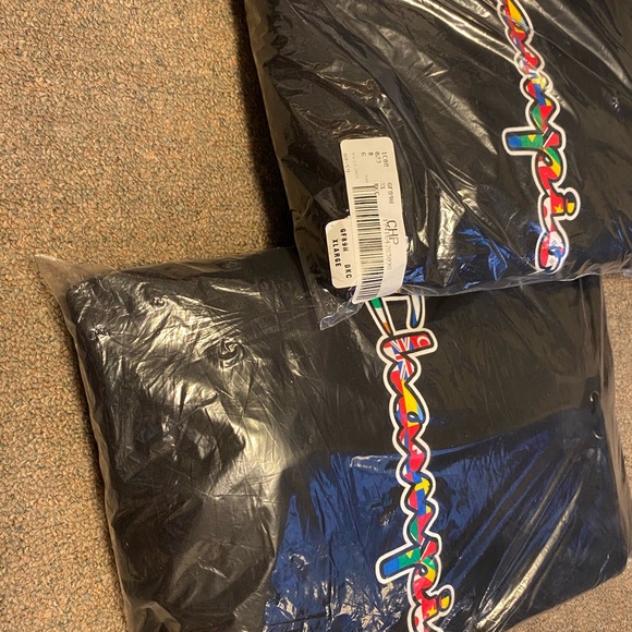 Champion Flags of The World Hoodie - Picture 5 of 7